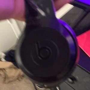 Black Wireless Headphones